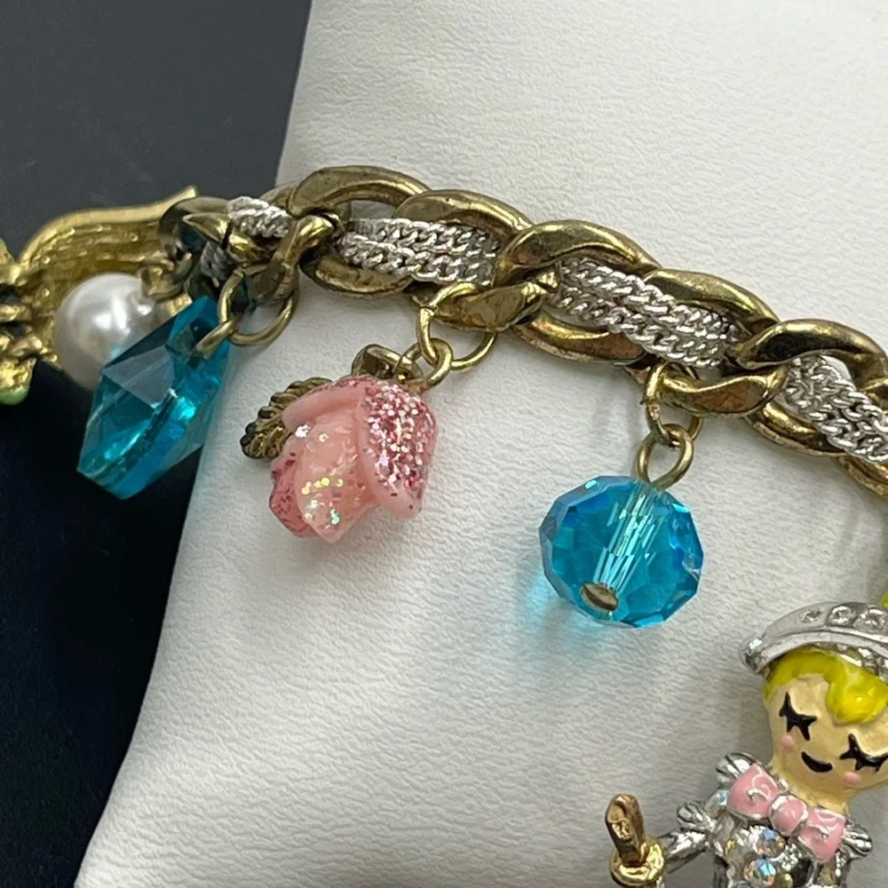 Betsey Johnson 